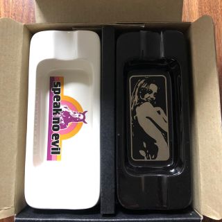 HYSTERIC GLAMOUR(灰皿)のフリマアイテム一覧 HYSTERIC GLAMOUR(灰皿)のフリマアイテム一覧