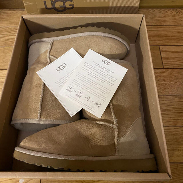 クリスマス限定価格♪UGG ムートンブーツ　美品　24.0