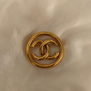 シャネル(CHANEL)のCHANEL ヴィンテージシャネル ブローチ ゴールド(ブローチ/コサージュ)