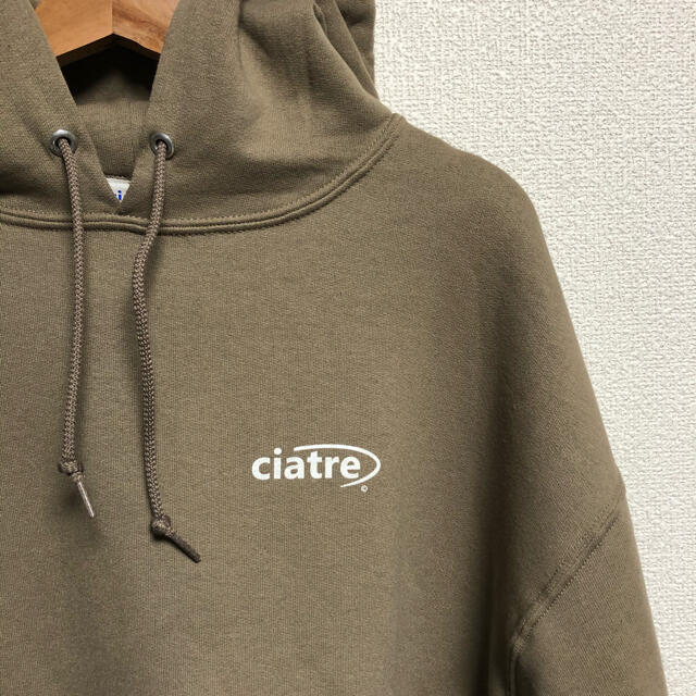 ciatre パーカー