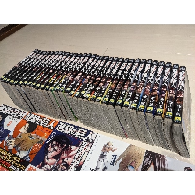 【早いもの勝ち】進撃の巨人 セット　１~３２巻　その他番外編5冊 エンタメ/ホビーの漫画(その他)の商品写真