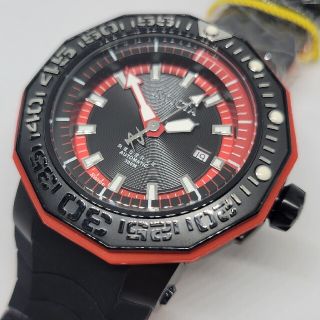 インビクタ(INVICTA)のInvicta 52mm リザーブ シーモンスター 赤黒 SWISS MADE(腕時計(アナログ))