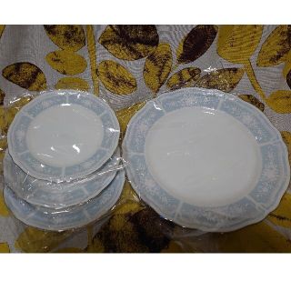 ノリタケ(Noritake)のノリタケ（大皿1枚、小皿3枚）(食器)