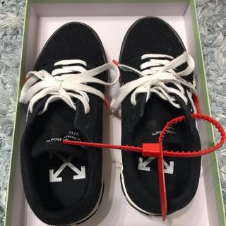 オフホワイト(OFF-WHITE)のoff-whiteスニーカー(スニーカー)