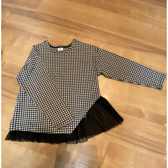 ZARA KIDS(ザラキッズ)のひなた様専用　ZARA 134センチ　チュールのチェックTシャツ キッズ/ベビー/マタニティのキッズ服女の子用(90cm~)(Tシャツ/カットソー)の商品写真