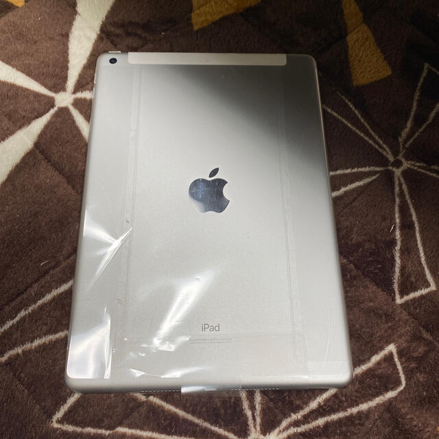 新品☆iPad第7世代 32GB、Wi-Fiシルバー 新品☆iPad第7世代 32GB、Wi-Fiシルバー