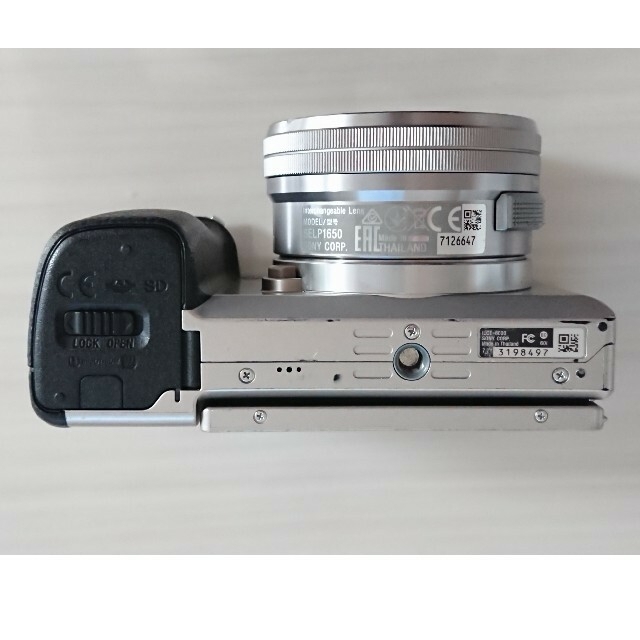 SONY α6000 専用出品中 - ミラーレス一眼