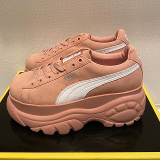 バッファロー(Buffalo)の新品 Puma x Buffalo スニーカー ピンク 24cm(スニーカー)