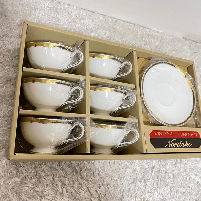 Noritake(ノリタケ)の未使用品　ノリタケ　6客セット　ボーンチャイナ インテリア/住まい/日用品のキッチン/食器(食器)の商品写真