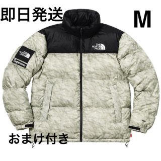 シュプリーム(Supreme)のSupreme Paper Print Nuptse Jacket(ダウンジャケット)