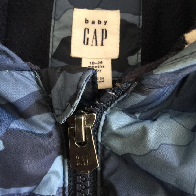 babyGAP(ベビーギャップ)のGAPベビーダウン キッズ/ベビー/マタニティのキッズ服男の子用(90cm~)(コート)の商品写真