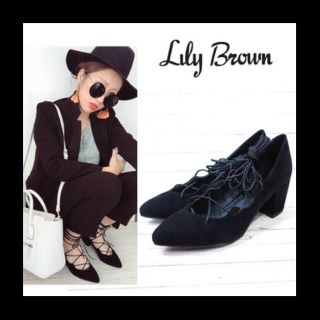 リリーブラウン(Lily Brown)のポインテッドレースアップサンダル(サンダル)