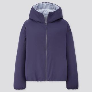 ユニクロ(UNIQLO)の新品　ユニクロ UNIQLO ライトパデットパーカー　ネイビー　Ｓ(ナイロンジャケット)