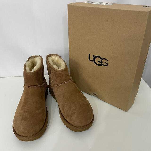 UGG アグ ムートンブーツ W CLASSIC MINI II 25cm