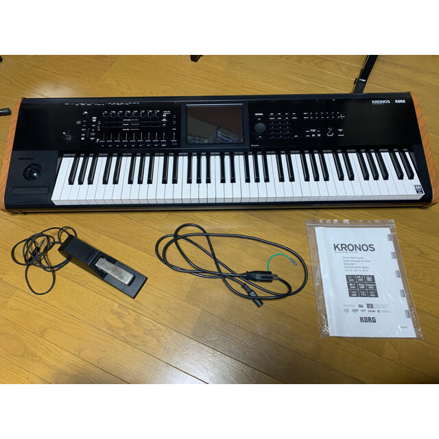 KORG KRONS2 73 MUSICWORKSTATION