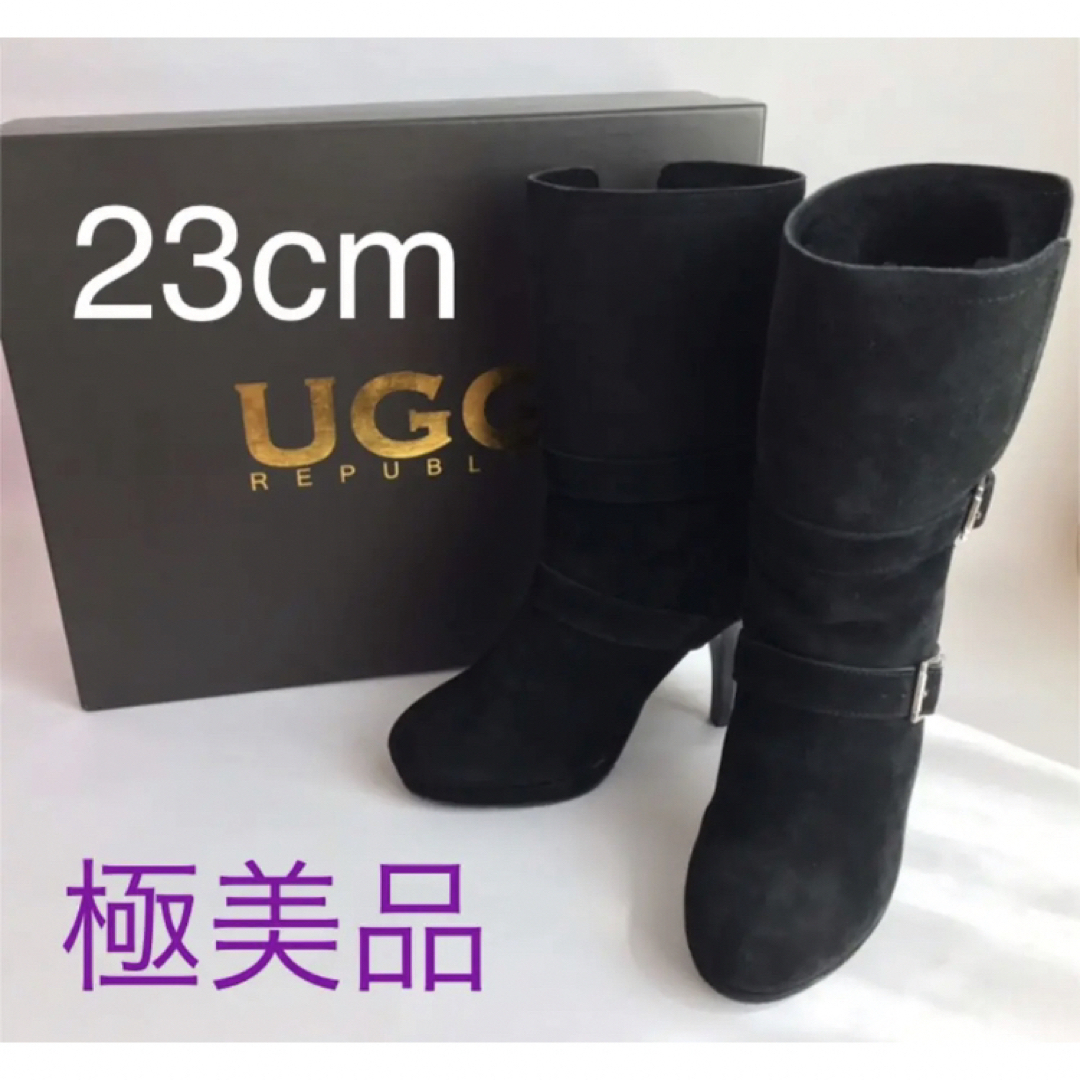 UGG(アグ)のレア☆ UGG Australia ショート ミドル ムートンブーツ 黒 レディースの靴/シューズ(ブーツ)の商品写真