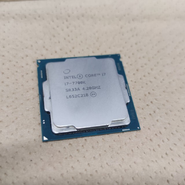 core i7 7700k 動作確認済 - PCパーツ