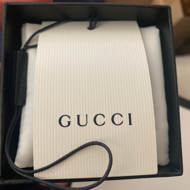 Gucci(グッチ)のGUCCI インターロッキングピアス新品未使用　付属品付属　両耳用 メンズのアクセサリー(ピアス(両耳用))の商品写真