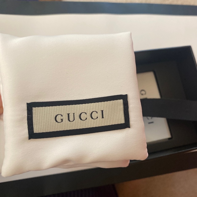 Gucci(グッチ)のGUCCI インターロッキングピアス新品未使用　付属品付属　両耳用 メンズのアクセサリー(ピアス(両耳用))の商品写真