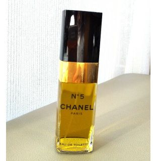 シャネル(CHANEL)の香水 CHANEL No.5 (シャネル 5番)100ml(香水(女性用))