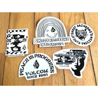 ボルコム(volcom)の5枚セット VOLCOM 非売品 ステッカー(ノベルティグッズ)