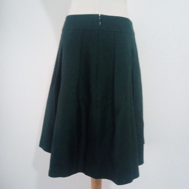 23区(ニジュウサンク)の23区　スカート　グリーン　40　大きめサイズ　ウール レディースのスカート(ひざ丈スカート)の商品写真