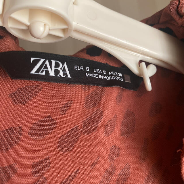 ZARA(ザラ)のZARAブラウス レディースのトップス(シャツ/ブラウス(長袖/七分))の商品写真