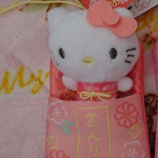 サンリオ - サンリオ 選んでお守り風ポケットミニドール ハローキティ ...