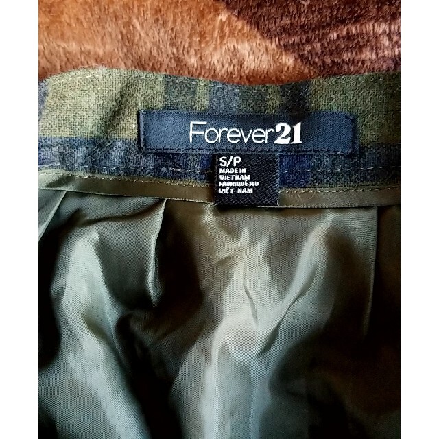 FOREVER 21(フォーエバートゥエンティーワン)の【FOREVER 21】フォーエバー21  ネル チェック ミニスカート レディースのスカート(ミニスカート)の商品写真