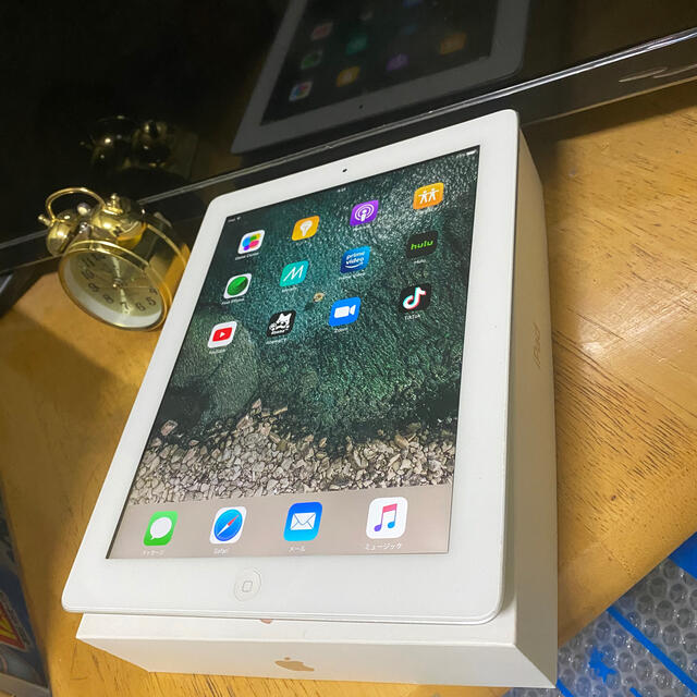 準美品　iPad3 32GB  WIFIモデル　アイパッド　第3世代