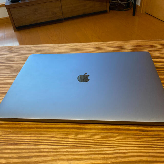MacBook pro16インチ2019年モデル　スペースグレー