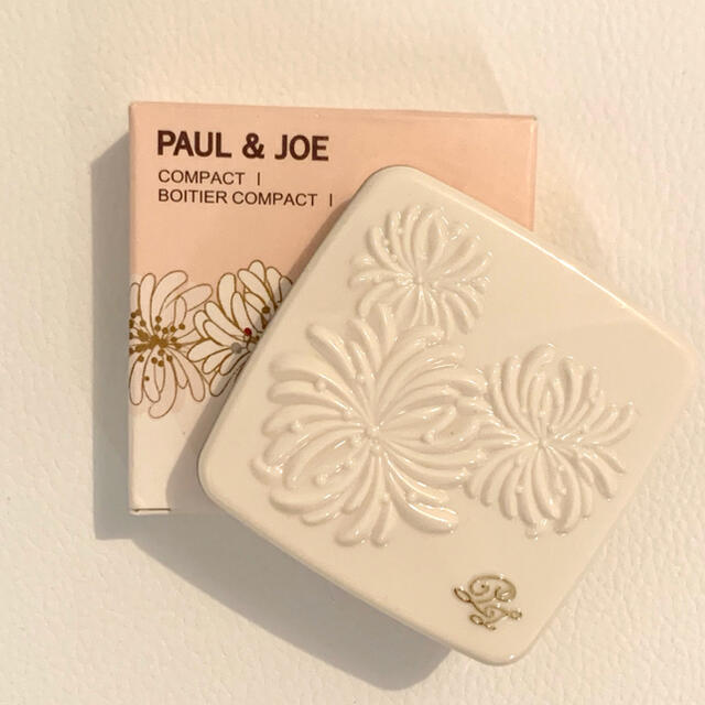 PAUL & JOE(ポールアンドジョー)のPAUL＆JOE コンパクトⅠ セット レディースのレディース その他(セット/コーデ)の商品写真