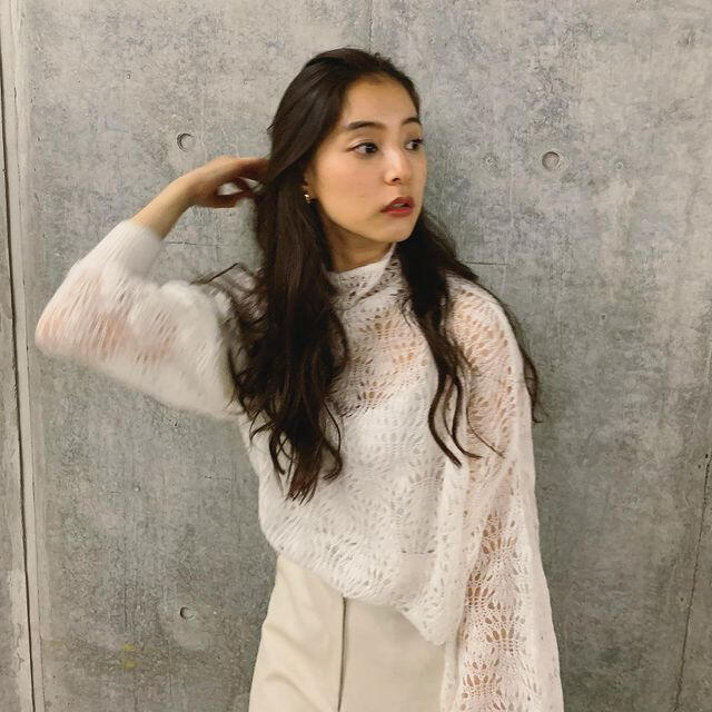 Ameri VINTAGE(アメリヴィンテージ)の新木優子さん着用★完売品 MOHAIR LACY KNIT AMERI レディースのトップス(ニット/セーター)の商品写真