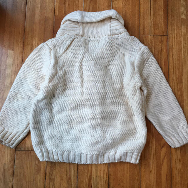 babyGAP(ベビーギャップ)のbaby GAP  ニットカーディガン　90cm  キッズ/ベビー/マタニティのキッズ服男の子用(90cm~)(カーディガン)の商品写真