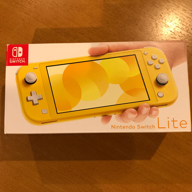 Nintendo Switch Lite イエロー