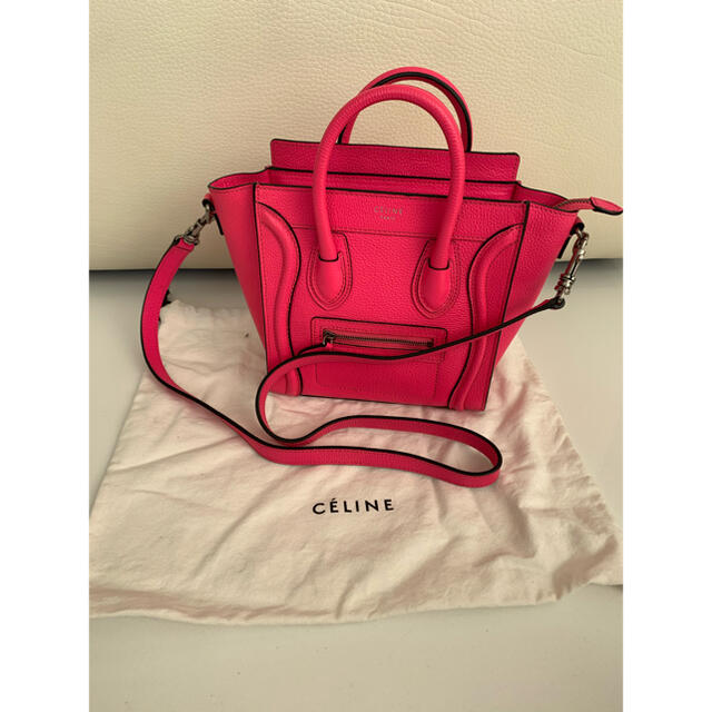 celine(セリーヌ)のセリーヌ　ラゲージ　ナノショッパー　ネオンピンク レディースのバッグ(ハンドバッグ)の商品写真