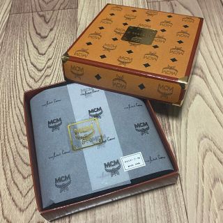 エムシーエム(MCM)のMCM ハンドタオル【箱入り】(ハンカチ)