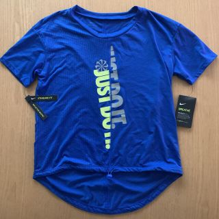 ナイキ(NIKE)の新品未使用！ナイキ アイコンクラッシュ Tシャツ レディース(ウェア)