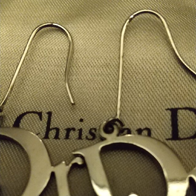 Christian Dior(クリスチャンディオール)のDior ピアス レディースのアクセサリー(ピアス)の商品写真