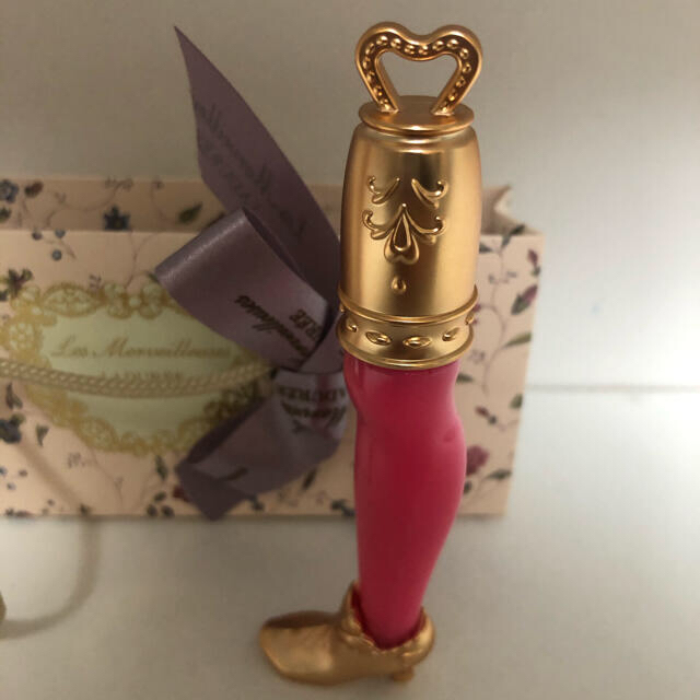 LADUREE(ラデュレ)の新品 美品 レメルヴェイ ラデュレ リップグロス08 コスメ/美容のベースメイク/化粧品(リップグロス)の商品写真