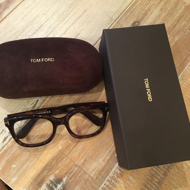 TOM FORD(トムフォード)のTOMFORDトムフォード ダテメガネ☆ レディースのファッション小物(サングラス/メガネ)の商品写真