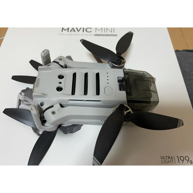 DJI Mavic mini fly more combo エンタメ/ホビーのおもちゃ/ぬいぐるみ(ホビーラジコン)の商品写真