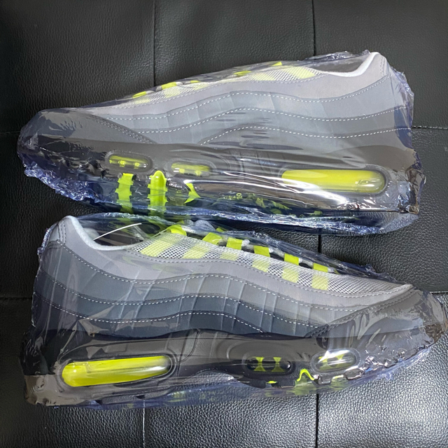 NIKE(ナイキ)のNIKE AIR MAX 95 OG NEON 2020 エアマックス ネオン メンズの靴/シューズ(スニーカー)の商品写真