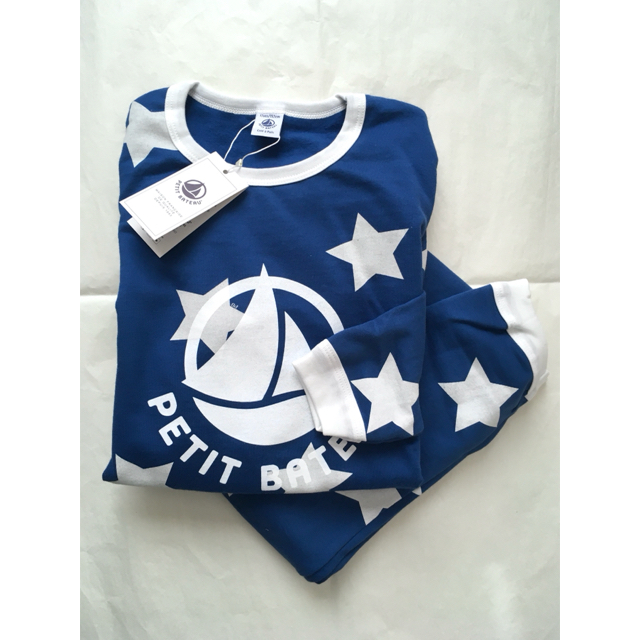 PETIT BATEAU(プチバトー)の専用  おまとめ  新品 プチバトー  10ans  12ans  パジャマ キッズ/ベビー/マタニティのキッズ服男の子用(90cm~)(パジャマ)の商品写真