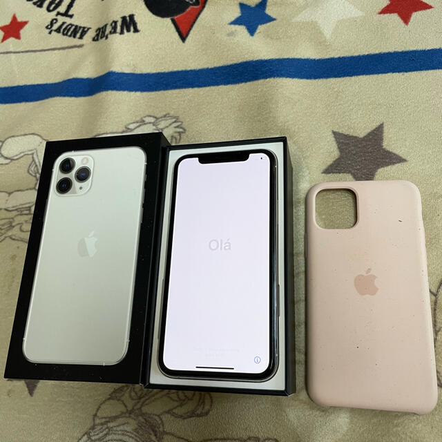 【ほぼ未使用】iPhone11Pro シルバー　256GB SIMフリー