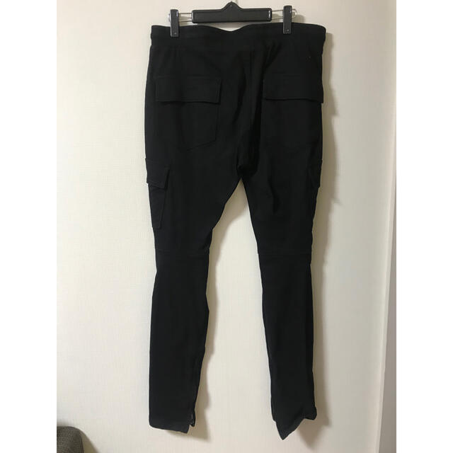 FEAR OF GOD(フィアオブゴッド)のmnml cargo drawcord pants black メンズのパンツ(ワークパンツ/カーゴパンツ)の商品写真