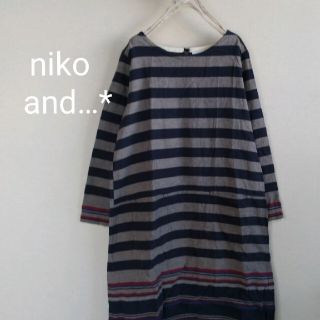 ニコアンド(niko and...)のニコアンド大き目ポケットが大人可愛マルチボーダーワンピース(ひざ丈ワンピース)