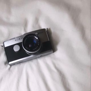 オリンパス(OLYMPUS)の【完動品】OLYMPUS PEN FT 40mmレンズ、ケース、電池付き(フィルムカメラ)