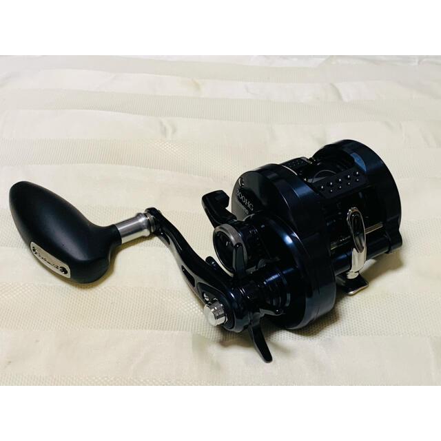 髭様専用 シマノ オシアコンクエスト リミテッド 300HG 完売 50.0%OFF