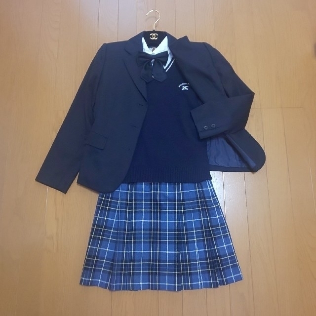 BURBERRY(バーバリー)のバーバリーフォーマルスーツ キッズ/ベビー/マタニティのキッズ服女の子用(90cm~)(ドレス/フォーマル)の商品写真